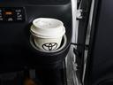 運転席からすぐに手が届くカップホルダーです。