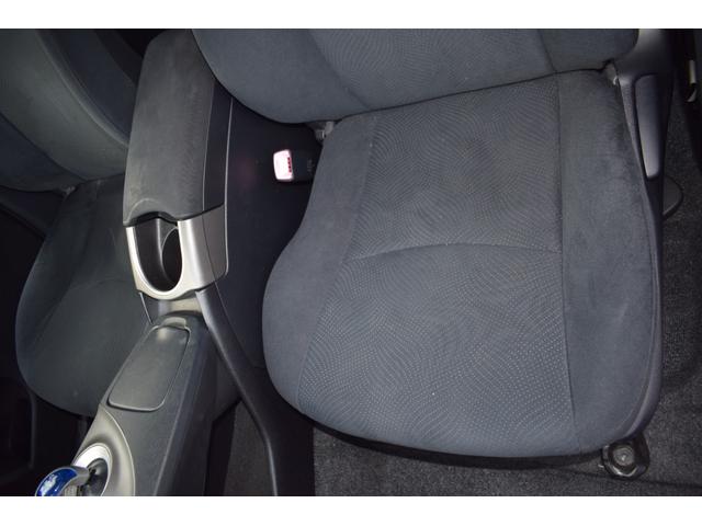S TRDエアロ ETC アルミホイール HID スマートキー 電動格納ミラー CVT 盗難防止システム 衝突安全ボディ 記録簿 ABS CD ミュージックプレイヤー接続可 エアコン パワーステアリング(56枚目)