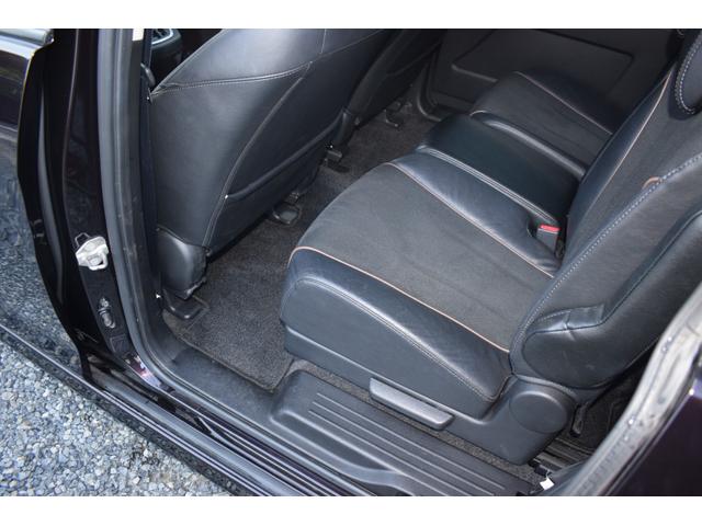 プレマシー 20S-スカイアクティブ Lパッケージ 純正ナビTV バックモニターETC 両側電動スライドドア フリップダウンモニター HID スマートキー アイドリングストップ 3列シート アルミホイール CD DVD再生 USB 全国1年保証(62枚目)