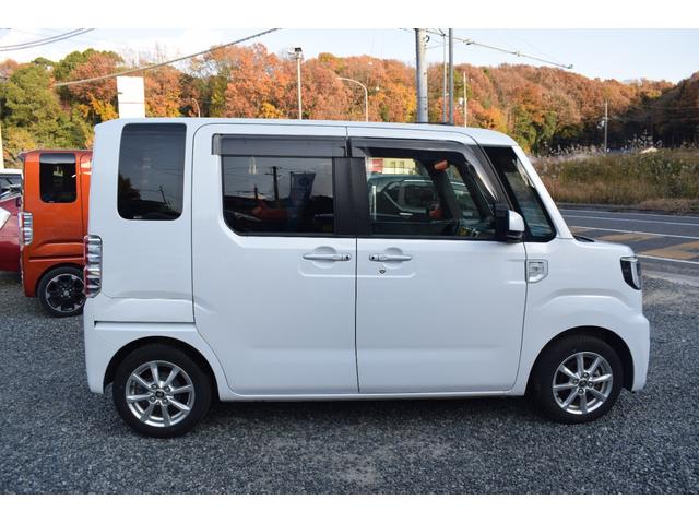 ピクシスメガ L SAIII ワンオーナー 禁煙車 LEDライト・フォグ SDナビ・TV バックカメラ ドラレコ前後 ETC 両側電動スライドドア オートマチックハイビーム アイドリングストップ 記録簿全部 全国1年保証(18枚目)