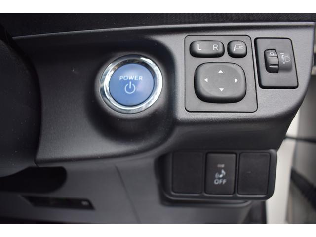 アクア Ｇブラックソフトレザーセレクション　モデリスタエアロ　純正ナビＴＶ　ＥＴＣ　オートクルーズコントロール　スマートキー　アイドリングストップ　電動格納ミラー　ＣＶＴ　盗難防止システム　衝突安全ボディ　ＡＢＳ　ＥＳＣ　Ｂｌｕｅｔｏｏｔｈ（7枚目）