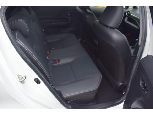 アクア Ｇブラックソフトレザーセレクション　モデリスタエアロ　純正ナビＴＶ　ＥＴＣ　オートクルーズコントロール　スマートキー　アイドリングストップ　電動格納ミラー　ＣＶＴ　盗難防止システム　衝突安全ボディ　ＡＢＳ　ＥＳＣ　Ｂｌｕｅｔｏｏｔｈ（10枚目）