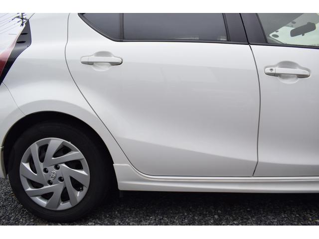 アクア Ｇブラックソフトレザーセレクション　モデリスタエアロ　純正ナビＴＶ　ＥＴＣ　オートクルーズコントロール　スマートキー　アイドリングストップ　電動格納ミラー　ＣＶＴ　盗難防止システム　衝突安全ボディ　ＡＢＳ　ＥＳＣ　Ｂｌｕｅｔｏｏｔｈ（30枚目）