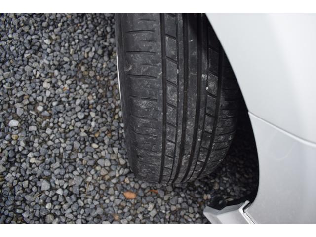 アクア Ｇブラックソフトレザーセレクション　モデリスタエアロ　純正ナビＴＶ　ＥＴＣ　オートクルーズコントロール　スマートキー　アイドリングストップ　電動格納ミラー　ＣＶＴ　盗難防止システム　衝突安全ボディ　ＡＢＳ　ＥＳＣ　Ｂｌｕｅｔｏｏｔｈ（40枚目）