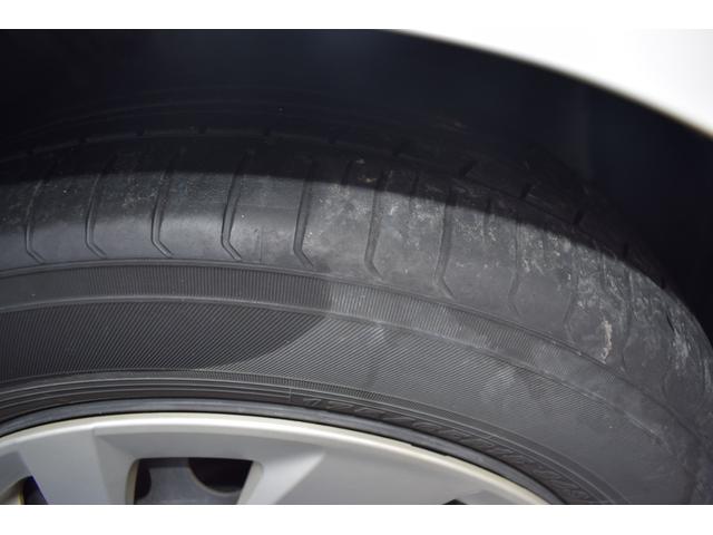 アクア Ｇブラックソフトレザーセレクション　モデリスタエアロ　純正ナビＴＶ　ＥＴＣ　オートクルーズコントロール　スマートキー　アイドリングストップ　電動格納ミラー　ＣＶＴ　盗難防止システム　衝突安全ボディ　ＡＢＳ　ＥＳＣ　Ｂｌｕｅｔｏｏｔｈ（42枚目）