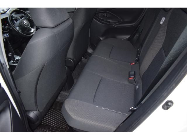 ヤリスクロス ハイブリッドＧ　禁煙車　ディスプレイオーディオ　バックカメラ　ＥＴＣ　ドラレコ前後　クリアランスソナー　オートクルーズコントロール　レーンアシスト　オートマチックハイビーム　電動リアゲート　全国１年保証（40枚目）