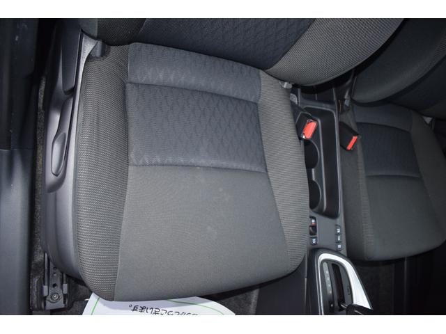 ヤリスクロス ハイブリッドＧ　禁煙車　ディスプレイオーディオ　バックカメラ　ＥＴＣ　ドラレコ前後　クリアランスソナー　オートクルーズコントロール　レーンアシスト　オートマチックハイビーム　電動リアゲート　全国１年保証（59枚目）