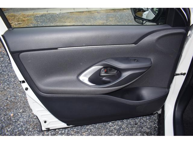 ヤリスクロス ハイブリッドＧ　禁煙車　ディスプレイオーディオ　バックカメラ　ＥＴＣ　ドラレコ前後　クリアランスソナー　オートクルーズコントロール　レーンアシスト　オートマチックハイビーム　電動リアゲート　全国１年保証（66枚目）