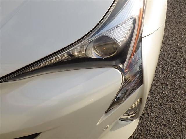 プリウス Ｓセーフティプラス　フルセグ　メモリーナビ　ＤＶＤ再生　バックカメラ　衝突被害軽減システム　ＥＴＣ　ＬＥＤヘッドランプ（26枚目）