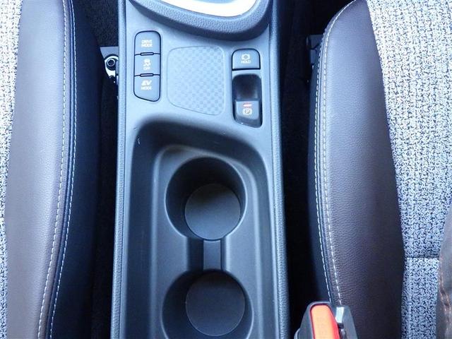 ヤリスクロス ハイブリッドＺ　フルセグ　ミュージックプレイヤー接続可　バックカメラ　衝突被害軽減システム　ＥＴＣ　ドラレコ　ＬＥＤヘッドランプ　ワンオーナー（11枚目）