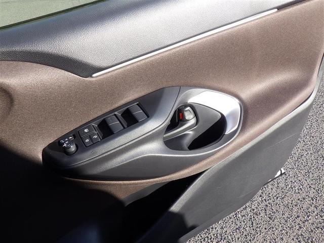 ヤリスクロス ハイブリッドＺ　フルセグ　ミュージックプレイヤー接続可　バックカメラ　衝突被害軽減システム　ＥＴＣ　ドラレコ　ＬＥＤヘッドランプ　ワンオーナー（17枚目）