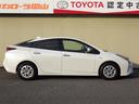 プリウス Ｓセーフティプラス　フルセグ　メモリーナビ　ＤＶＤ再生　バックカメラ　衝突被害軽減システム　ＥＴＣ　ＬＥＤヘッドランプ（5枚目）