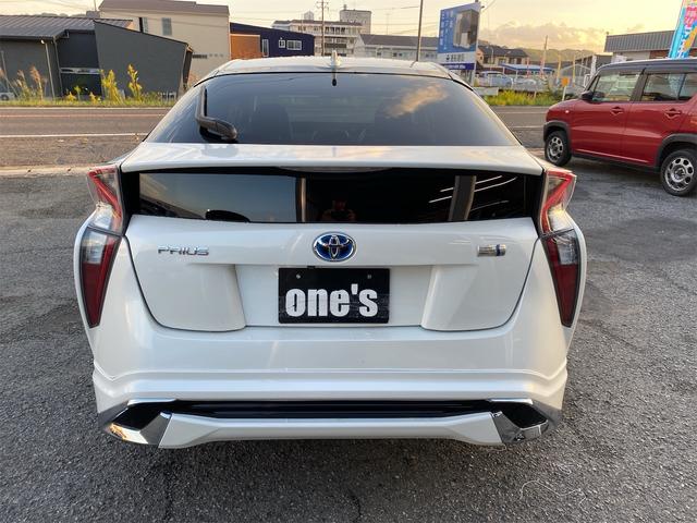 プリウス A エアロパーツ ツーリング仕様 合皮シート シートヒーター 純正17アルミ後期用ホイルカバー 9インチナビ 全国対応12ヶ月保証(3枚目)