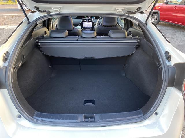 プリウス A エアロパーツ ツーリング仕様 合皮シート シートヒーター 純正17アルミ後期用ホイルカバー 9インチナビ 全国対応12ヶ月保証(18枚目)