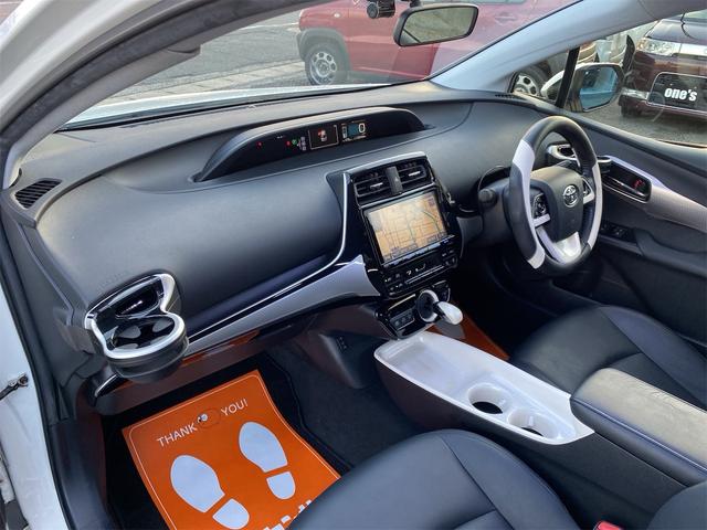 プリウス A エアロパーツ ツーリング仕様 合皮シート シートヒーター 純正17アルミ後期用ホイルカバー 9インチナビ 全国対応12ヶ月保証(35枚目)