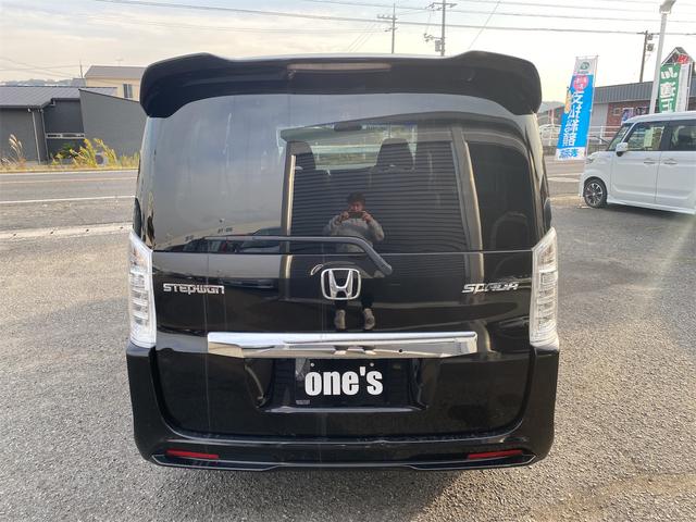 ステップワゴンスパーダ Ｚ　後期モデル　純正９インチナビ　フリップダウン　スマートキー２個　全国対応１２ヶ月保証（3枚目）