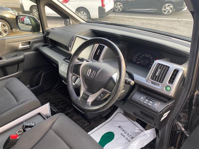 ステップワゴンスパーダ Ｚ　後期モデル　純正９インチナビ　フリップダウン　スマートキー２個　全国対応１２ヶ月保証（27枚目）