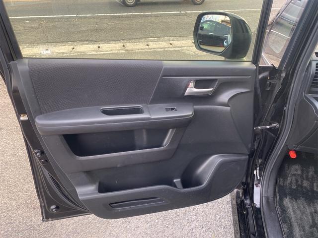 ステップワゴンスパーダ Ｚ　後期モデル　純正９インチナビ　フリップダウン　スマートキー２個　全国対応１２ヶ月保証（32枚目）