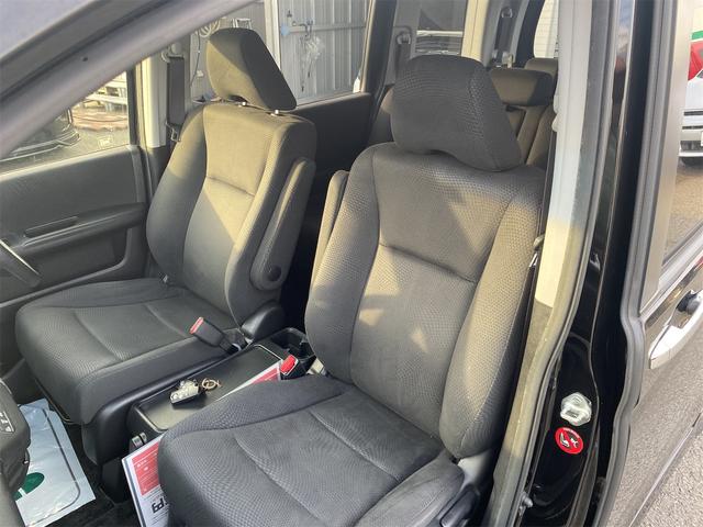 ステップワゴンスパーダ Ｚ　後期モデル　純正９インチナビ　フリップダウン　スマートキー２個　全国対応１２ヶ月保証（33枚目）