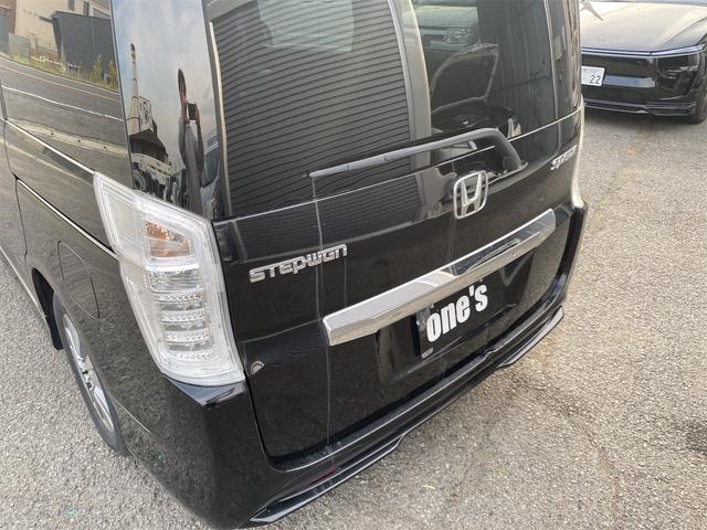 ステップワゴンスパーダ Ｚ　後期モデル　純正９インチナビ　フリップダウン　スマートキー２個　全国対応１２ヶ月保証（61枚目）