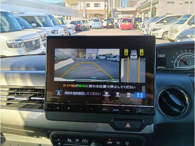 Ｎ－ＢＯＸカスタム Ｌターボ　スタイル＋ブラック　ワンオーナー・禁煙車・ホンダセンシング・ホンダインターナビ・バックモニター・ＥＴＣ・ドライブレコーダー・ＬＥＤヘッドライト＆フォグライト・両側電動スライドドア・アルミホイール（16枚目）