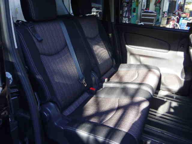 セレナ ハイウェイスター　Ｓ－ハイブリッド　後席モニター　禁煙車　ＥＴＣ（6枚目）