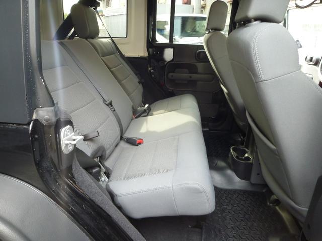 ジープ・ラングラーアンリミテッド ルビコン アンリミテッドルビコン リフトアップ マフラー 17インチホイール カロッツェリアSDナビ フルセグTV Bluetoothオーディオ ETC(18枚目)