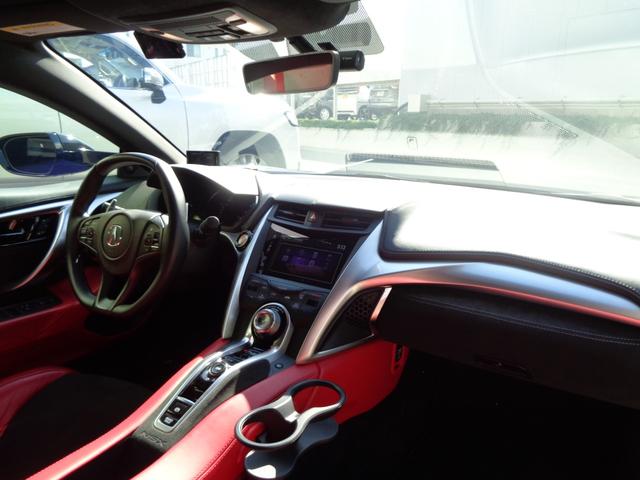 ドラレコ＆レーダー装着しています♪ダッシュ回りもコンディション良好です♪