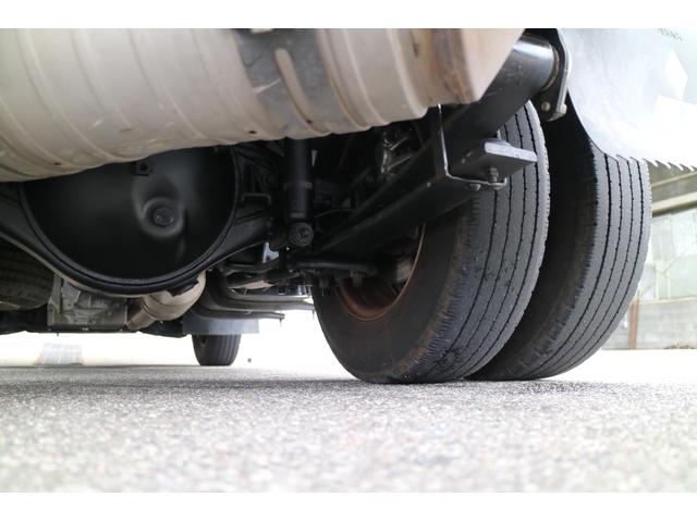 全低床 2t積インパネ5速MT 4P10 Dターボ DPF アドブルー 車線逸脱警報付 ナビETC LEDライト フォグ キーレス電格ミラーABS エアバッグ 荷台寸312/160/38cm リアWタイヤ(21枚目)