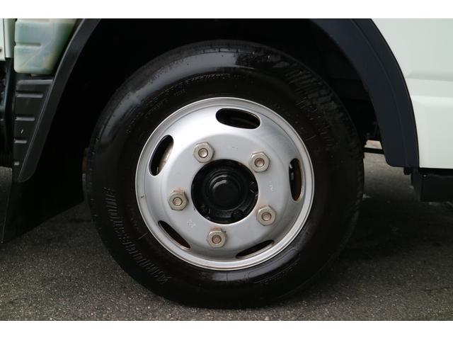 全低床 2t積インパネ5速MT 4P10 Dターボ DPF アドブルー 車線逸脱警報付 ナビETC LEDライト フォグ キーレス電格ミラーABS エアバッグ 荷台寸312/160/38cm リアWタイヤ(29枚目)