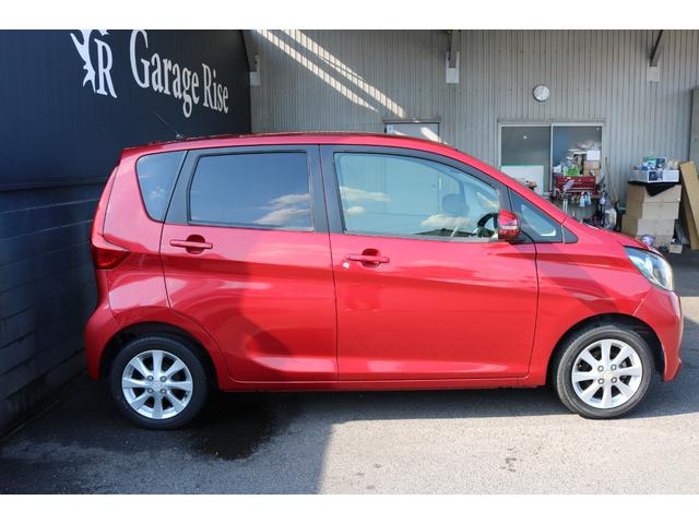 当店は、ただ車を売るという車屋さんではありません。車を通じてお客さま一人一人と信頼関係を築いていき、お客さまの満足を追求していきたいと思います。