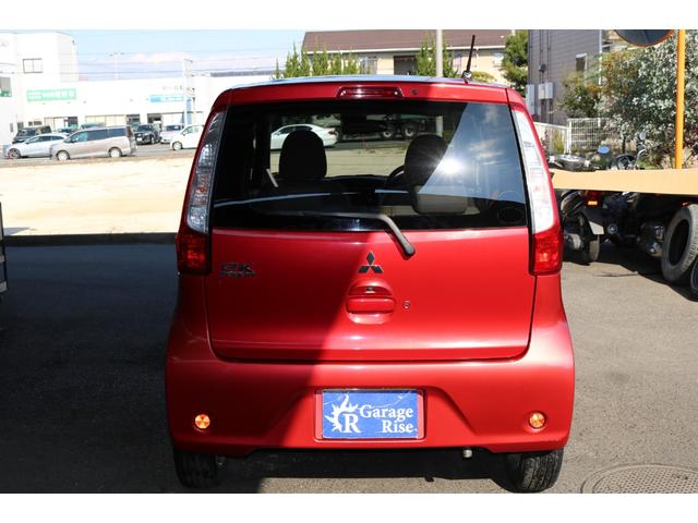 このおクルマはもちろん、当店は全車【無事故・支払総額表示・保証付き】です。お客様には分かりやすく、安心してご検討いただければと思います。