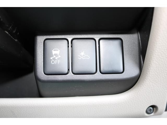 ガラスコーティングも行っております！！『最近、汚れが目立ってきた・・・』、『車はやっぱりピカピカにしたい』とお考えの方、必見です！お気軽にお問い合わせ下さい♪