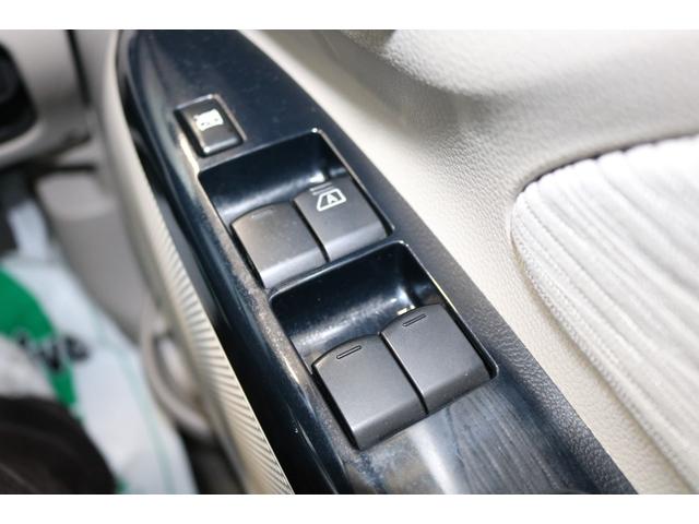 中国運輸局長に指定された車検工場を完備しております。国家整備士の資格を持っているスタッフがオススメ出来ないクルマはございません。また決して追加の整備費用をいただくことはありません。