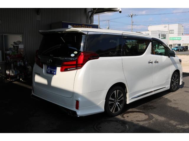 アルファード ２．５Ｓ　Ｃパッケージ　モデリスタエアロ　ツインムーンルーフ　後席モニター　デジタルインナーミラ―　両側パワースライドドア　パワーバックドア　シートベンチレーション　ドライブレコーダー　Ｂｌｕｅｔｏｏｔｈ　ＤＶＤ再生（5枚目）