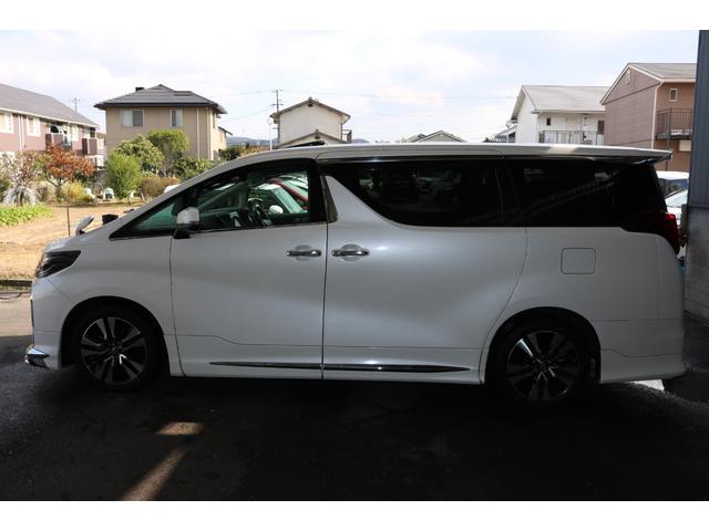 アルファード ２．５Ｓ　Ｃパッケージ　モデリスタエアロ　ツインムーンルーフ　後席モニター　デジタルインナーミラ―　両側パワースライドドア　パワーバックドア　シートベンチレーション　ドライブレコーダー　Ｂｌｕｅｔｏｏｔｈ　ＤＶＤ再生（8枚目）