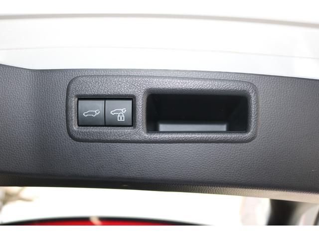 ハリアーハイブリッド Z レザーパッケージ 調光パノラマルーフ モデリスタエアロ パノラミックビューモニター デジタルインナーミラー JBLサウンド ヘッドアップディスプレイ ドライブレコーダー BSM シートエアコン・ヒーター 2.0ETC(16枚目)