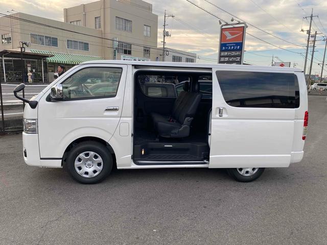 ハイエースバン ロングスーパーGL ダークプライムS クリアランスソナー レーンアシスト 衝突被害軽減システム 両側電動スライドドア オートマチックハイビーム オートライト スマートキー 電動格納ミラー CVT 100V電源 ESC エアコン(27枚目)