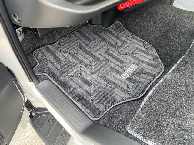 ハイエースバン ロングスーパーGL ダークプライムS クリアランスソナー レーンアシスト 衝突被害軽減システム 両側電動スライドドア オートマチックハイビーム オートライト スマートキー 電動格納ミラー CVT 100V電源 ESC エアコン(34枚目)