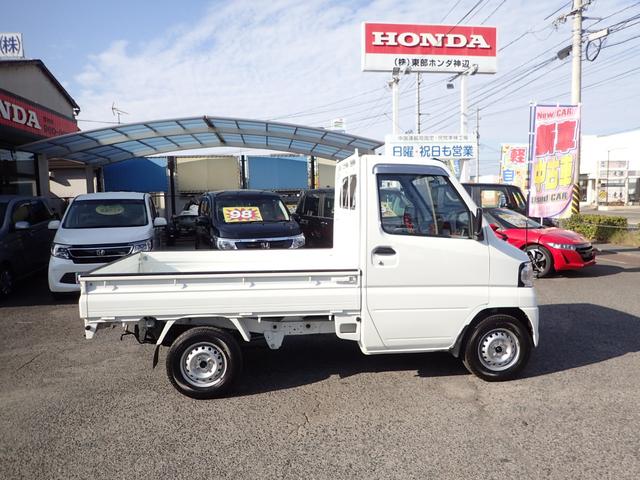 Vタイプ 4WD メッキグリル フォグライト(5枚目)