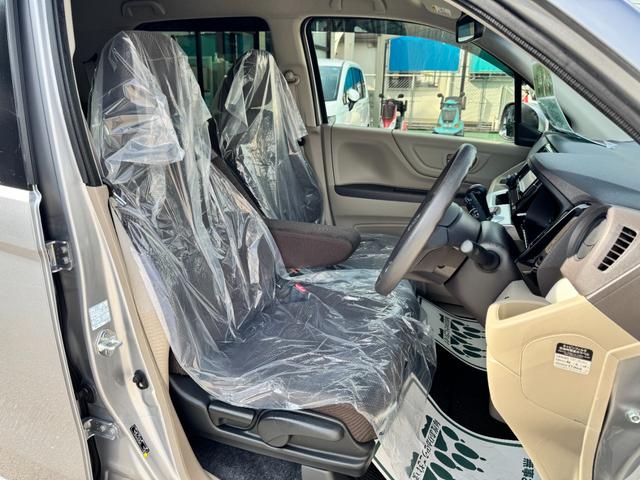 Ｎ－ＷＧＮ Ｇ　ＳＳパッケージ　追突防止装置　ブラウンシート　リヤシートスライド（15枚目）