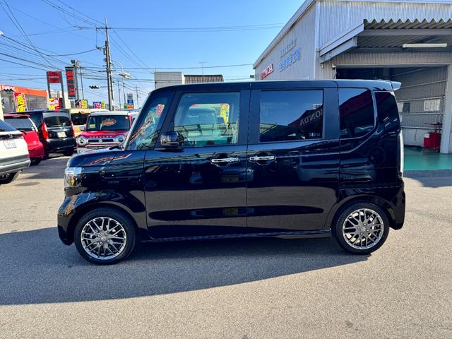 Ｎ－ＢＯＸカスタム ターボ　渋滞対応自動追従　両側電動スライド　オートブレーキホールド　ＬＥＤフォグ　フロントシートヒーター（10枚目）