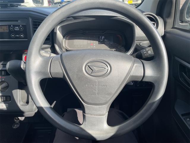 ミライース Ｌ　オートライト　横滑り防止機能　衝突安全ボディ　アイドリングストップ　ナビゲーション　ＣＤ　マニュアルエアコン　ホイールキャップ（5枚目）