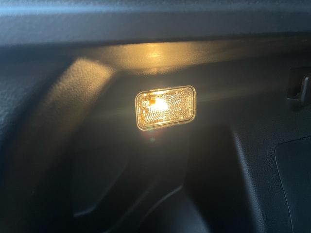 フロンクス １型　バックカメラ　オートライト　Ｂｌｕｅｔｏｏｔｈ　純正ナビ　プッシュスタート　シートヒーター　オートエアコン　スズキセーフティーサポート　衝突被害軽減システム　アイドリングストップ　衝突安全ボディ（49枚目）