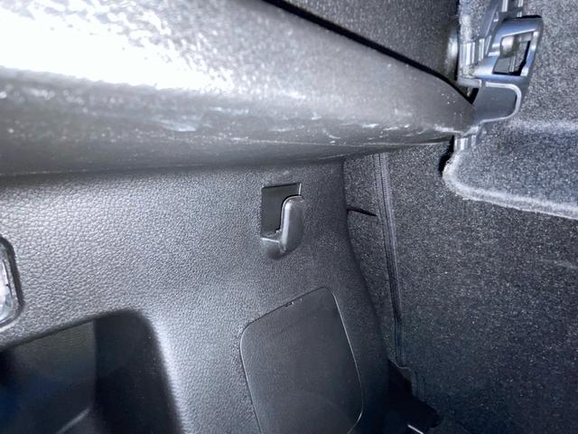 フロンクス １型　バックカメラ　オートライト　Ｂｌｕｅｔｏｏｔｈ　純正ナビ　プッシュスタート　シートヒーター　オートエアコン　スズキセーフティーサポート　衝突被害軽減システム　アイドリングストップ　衝突安全ボディ（51枚目）