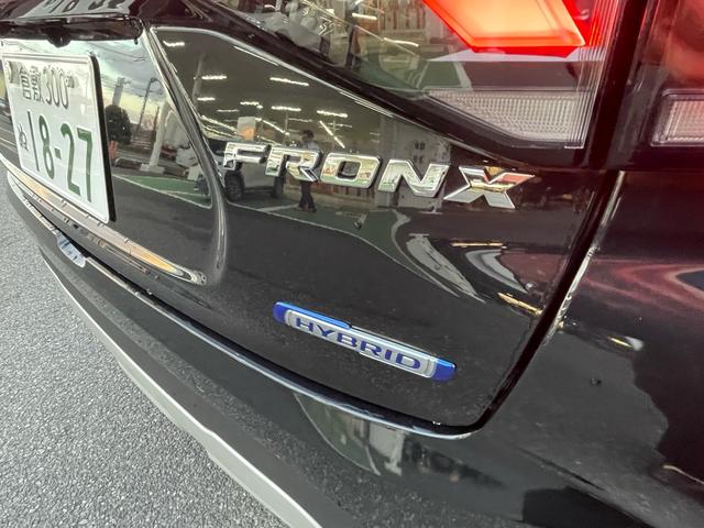 フロンクス １型　バックカメラ　オートライト　Ｂｌｕｅｔｏｏｔｈ　純正ナビ　プッシュスタート　シートヒーター　オートエアコン　スズキセーフティーサポート　衝突被害軽減システム　アイドリングストップ　衝突安全ボディ（57枚目）