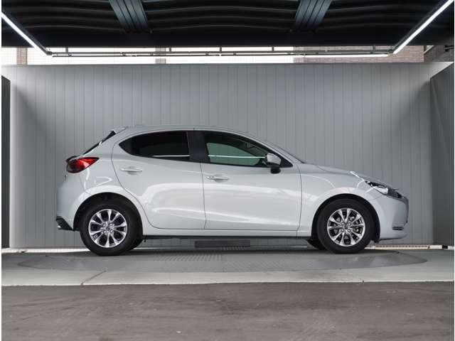 MAZDA2 1.5 15S プロアクティブ Sパッケージ 360°ビュー・モニター 純正ナビ 前後ド 全周囲 LED 衝突軽減装置 オートクルーズコントロール パーキングセンサー キーフリー DVD スマートキー フルセグ 盗難防止装置 フルオートエアコン(10枚目)