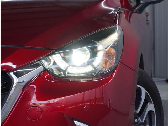 デミオ 1.5 XD ツーリング ディーゼルターボ 6速MT 360°ビュー・モニター 純正ナビ スマートキ AAC 横滑防止 Bカメ ETC付き Aストップ ナビ&TV 全席パワーウインドウ PS Sヒーター キーレスエントリー 禁煙 ターボ車(19枚目)