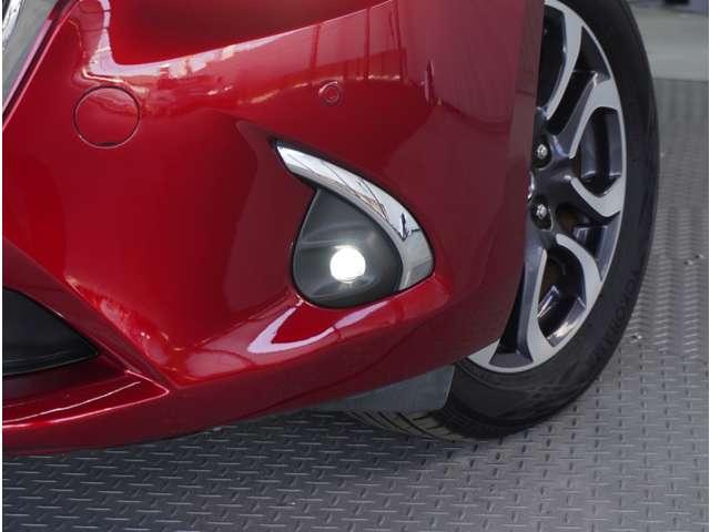 デミオ 1.5 XD ツーリング ディーゼルターボ 6速MT 360°ビュー・モニター 純正ナビ スマートキ AAC 横滑防止 Bカメ ETC付き Aストップ ナビ&TV 全席パワーウインドウ PS Sヒーター キーレスエントリー 禁煙 ターボ車(20枚目)