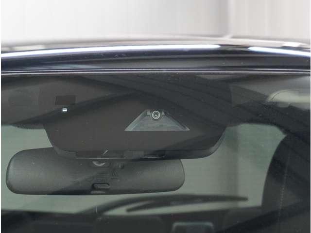 デミオ 1.5 15S ツーリング 360°ビュー・モニター 純正ナビ ETC コーナーソナー 地デジ インテリジェントキー Bカメラ DVD LEDヘッド 前席シートヒーター 横滑り防止装置 ETC アルミホイール 禁煙車 ABS(14枚目)